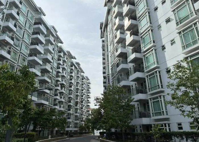 Parkside G Newport Philippines * Manila